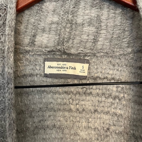 Abercrombie&Fitch Women's Gray Open-Front Sweater cardigan size small - Picture 5 of 6